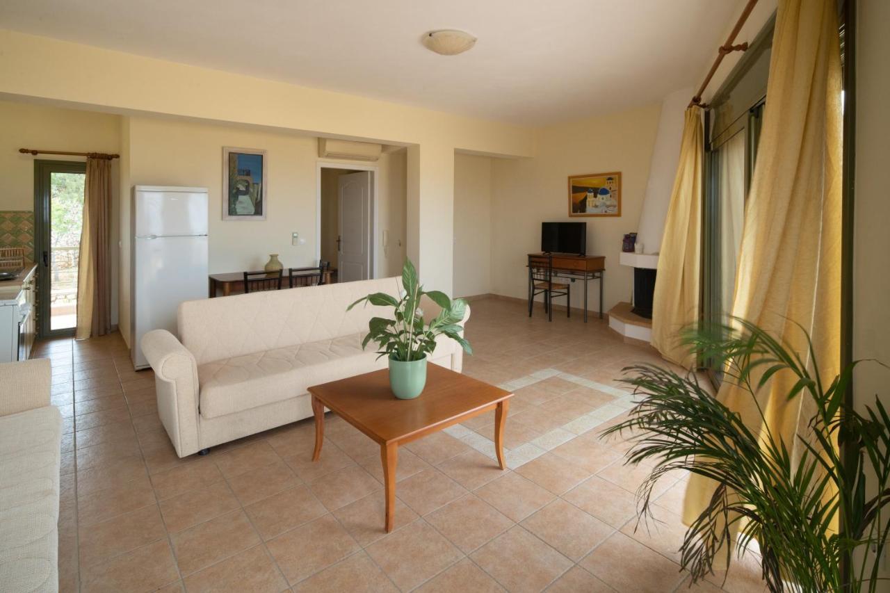 Villa Luisa Exclusive Residences Monemvasía Buitenkant foto